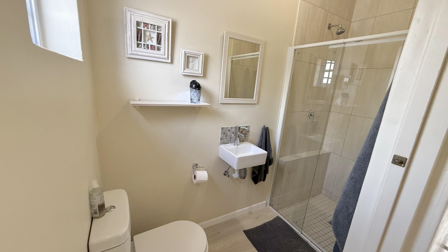 4 Bedroom Property for Sale in Myburgh Park Western Cape